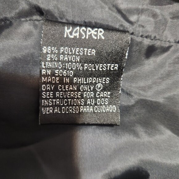 Kasper Women's 2 pc Black Pin Stripe Pant Suit with Light Blue Stripes Size 12 - Picture 12 of 13